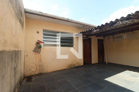 Casa à venda com 220m², 3 quartos e sem vagaQuintal