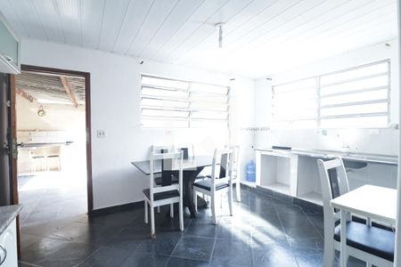 Casa à venda com 220m², 3 quartos e sem vagaCozinha