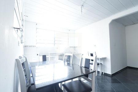 Casa à venda com 220m², 3 quartos e sem vagaCozinha