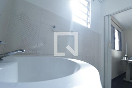 Casa à venda com 220m², 3 quartos e sem vagaBanheiro 2