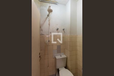 Apartamento à venda com 195m², 3 quartos e sem vaga Apartamento à venda com 195m², 3 quartos e sem vagaBanheiro de Serviço