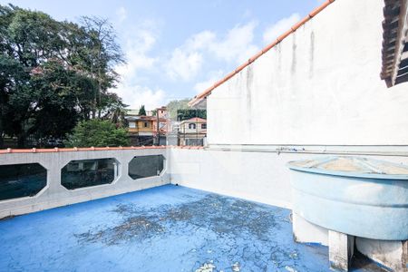 Casa à venda com 228m², 3 quartos e 2 vagas Casa à venda com 228m², 3 quartos e 2 vagasVaranda 2