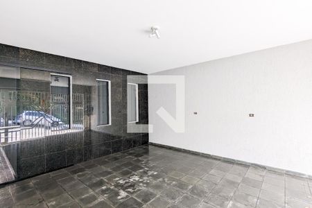 Casa à venda com 228m², 3 quartos e 2 vagas Casa à venda com 228m², 3 quartos e 2 vagasGaragem