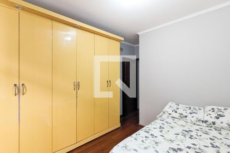 Casa à venda com 228m², 3 quartos e 2 vagas Casa à venda com 228m², 3 quartos e 2 vagasQuarto 3