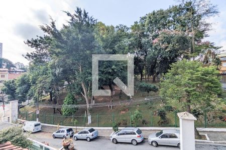 Casa à venda com 228m², 3 quartos e 2 vagas Casa à venda com 228m², 3 quartos e 2 vagasVista da varanda 2