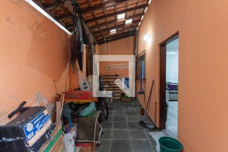 Casa à venda com 149m², 3 quartos e 2 vagasCorredor