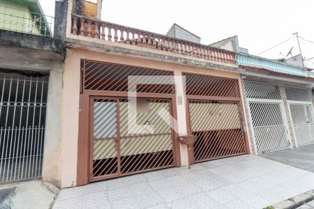 Casa à venda com 149m², 3 quartos e 2 vagasFachada