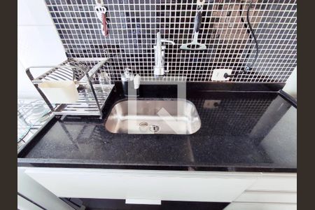 Apartamento à venda com 51m², 2 quartos e 1 vagaCozinha - Torneira