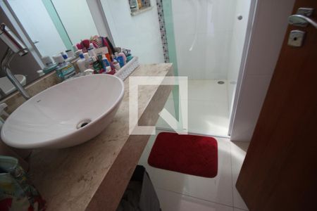 Casa à venda com 300m², 4 quartos e 4 vagasBanheiro da Suíte 1