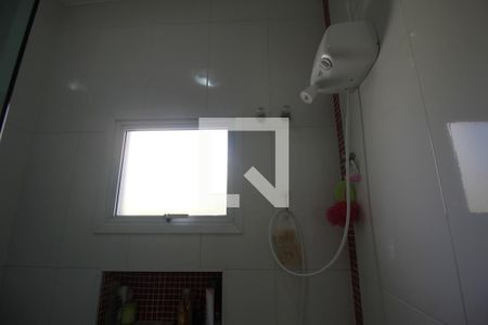 Casa à venda com 300m², 4 quartos e 4 vagasBanheiro da Suíte 2