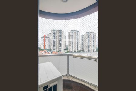 Apartamento à venda com 205m², 3 quartos e 4 vagasVaranda da Suite 3