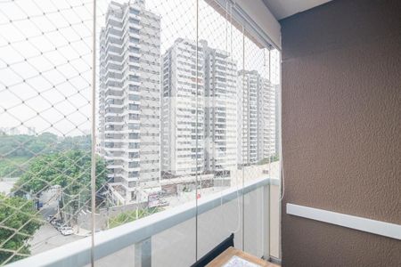 Apartamento à venda com 205m², 3 quartos e 4 vagasVaranda da Suite 1