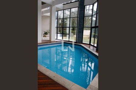 Apartamento à venda com 428m², 4 quartos e 5 vagasPiscina Coberta