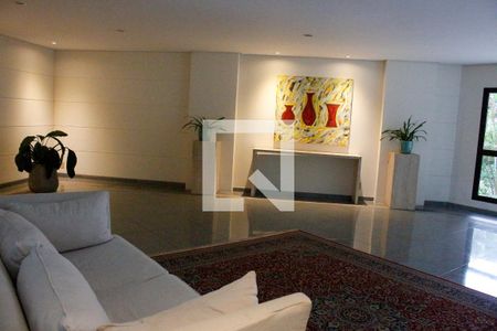 Apartamento à venda com 428m², 4 quartos e 5 vagasHall social