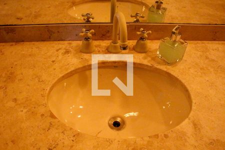 Apartamento à venda com 428m², 4 quartos e 5 vagasLavabo 2