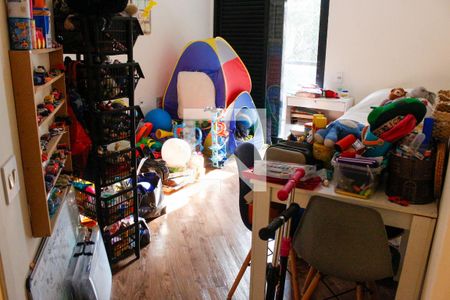 Apartamento à venda com 428m², 4 quartos e 5 vagasSuíte 2