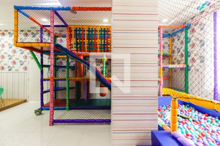 Apartamento à venda com 129m², 3 quartos e 2 vagas Apartamento à venda com 129m², 3 quartos e 2 vagasBrinquedoteca