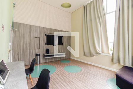 Apartamento à venda com 129m², 3 quartos e 2 vagas Apartamento à venda com 129m², 3 quartos e 2 vagasLan House