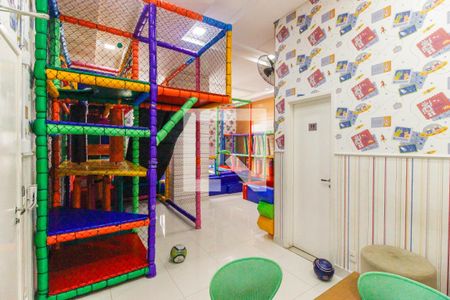 Apartamento à venda com 129m², 3 quartos e 2 vagas Apartamento à venda com 129m², 3 quartos e 2 vagasBrinquedoteca