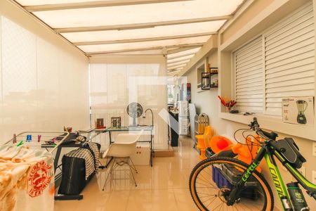 Apartamento à venda com 129m², 3 quartos e 2 vagas Apartamento à venda com 129m², 3 quartos e 2 vagasÁrea comum