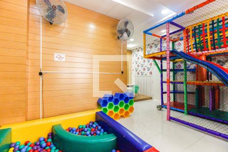 Apartamento à venda com 129m², 3 quartos e 2 vagas Apartamento à venda com 129m², 3 quartos e 2 vagasBrinquedoteca