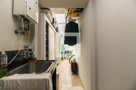 Apartamento à venda com 129m², 3 quartos e 2 vagas Apartamento à venda com 129m², 3 quartos e 2 vagasÁrea de Serviço