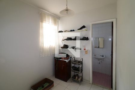 Casa à venda com 190m², 4 quartos e 6 vagasQuarto de Serviço