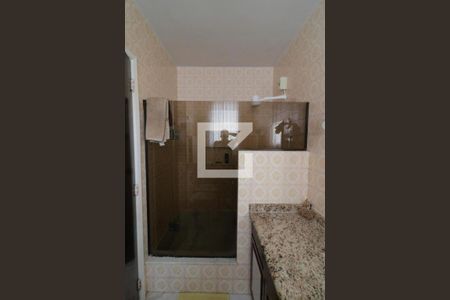 Casa à venda com 190m², 4 quartos e 6 vagasBanheiro da Suíte 