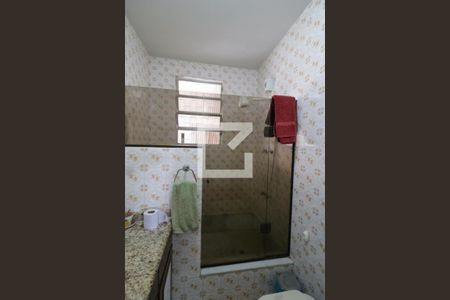 Casa à venda com 190m², 4 quartos e 6 vagasBanheiro Social