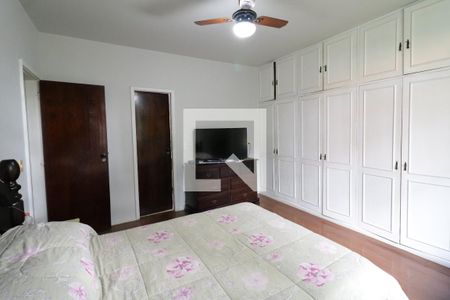 Casa à venda com 190m², 4 quartos e 6 vagasSuíte 