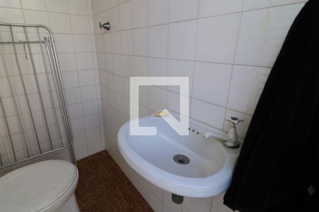 Casa à venda com 190m², 4 quartos e 6 vagasBanheiro Externo