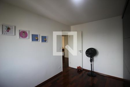 Apartamento à venda com 140m², 4 quartos e 2 vagasQuarto 2