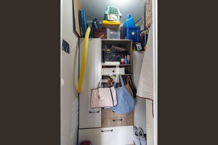 Apartamento à venda com 68m², 3 quartos e 1 vaga Apartamento à venda com 68m², 3 quartos e 1 vagaQuarto de Serviço