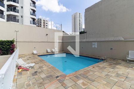 Apartamento à venda com 68m², 3 quartos e 1 vaga Apartamento à venda com 68m², 3 quartos e 1 vagaPiscina