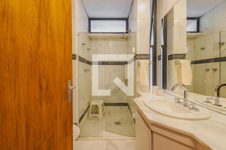 Casa à venda com 400m², 5 quartos e 4 vagasBanheiro 2