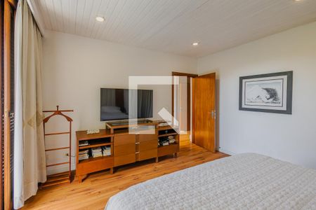 Casa à venda com 400m², 5 quartos e 4 vagasSuíte