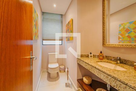 Casa à venda com 400m², 5 quartos e 4 vagasLavabo