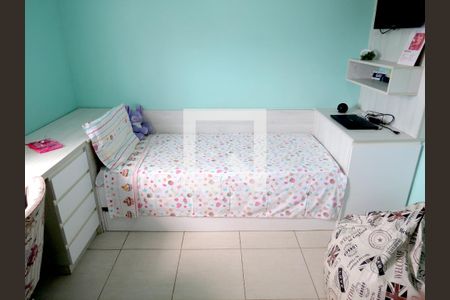 Casa à venda com 108m², 3 quartos e 4 vagasQuarto 2