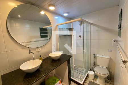 Casa à venda com 350m², 7 quartos e 1 vagaLoft - Banheiro