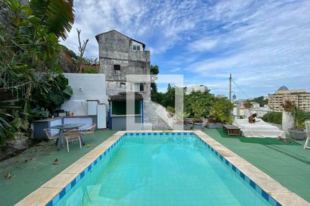 Casa à venda com 350m², 7 quartos e 1 vagaPiscina