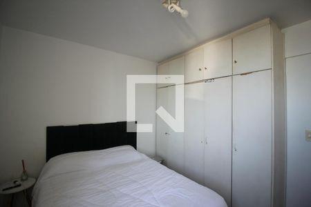 Quarto de apartamento para alugar com 2 quartos, 50m² em Vila Santana, São Paulo