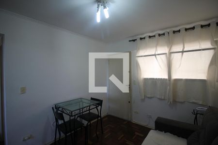 Sala de apartamento para alugar com 2 quartos, 50m² em Vila Santana, São Paulo