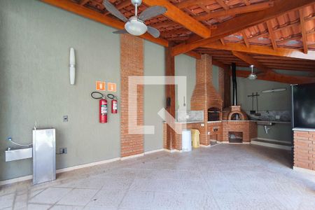 Apartamento à venda com 190m², 4 quartos e 4 vagas Apartamento à venda com 190m², 4 quartos e 4 vagasÁrea comum - Churrasqueira