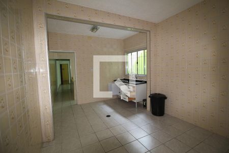 Casa à venda com 126m², 2 quartos e 2 vagasCozinha