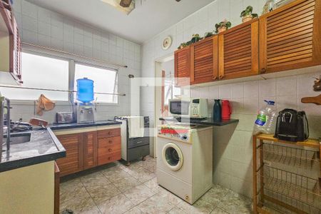 Apartamento para alugar com 120m², 4 quartos e 1 vaga Apartamento para alugar com 120m², 4 quartos e 1 vagaCozinha