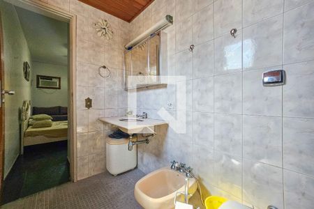 Apartamento para alugar com 120m², 4 quartos e 1 vaga Apartamento para alugar com 120m², 4 quartos e 1 vagaBanheiro da Suíte