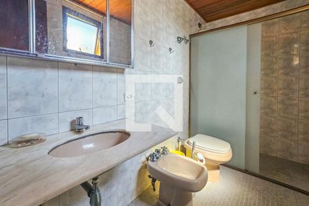 Apartamento para alugar com 120m², 4 quartos e 1 vaga Apartamento para alugar com 120m², 4 quartos e 1 vagaBanheiro da Suíte