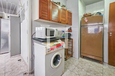 Apartamento para alugar com 120m², 4 quartos e 1 vaga Apartamento para alugar com 120m², 4 quartos e 1 vagaCozinha