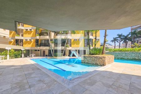 Apartamento para alugar com 120m², 4 quartos e 1 vaga Apartamento para alugar com 120m², 4 quartos e 1 vagaÁrea de Lazer