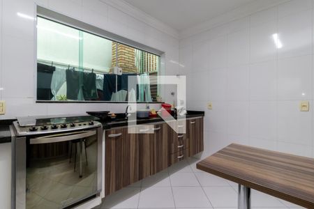 Casa à venda com 110m², 3 quartos e 2 vagasCozinha